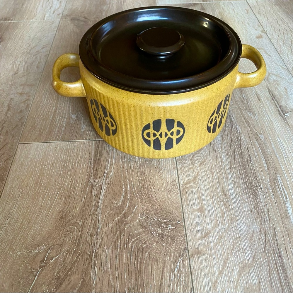 Vintage‎ MCM Danish Flame N Frost covered baking dish with lid flame oven proof